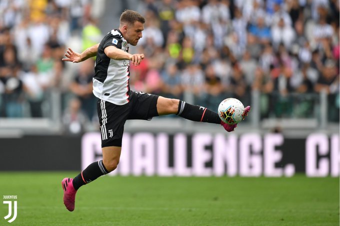  富勒姆门将神勇发挥，多次扑救保住胜果