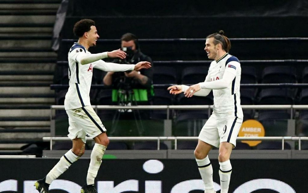  热刺中场组合默契连线击溃伯恩利铁桶阵