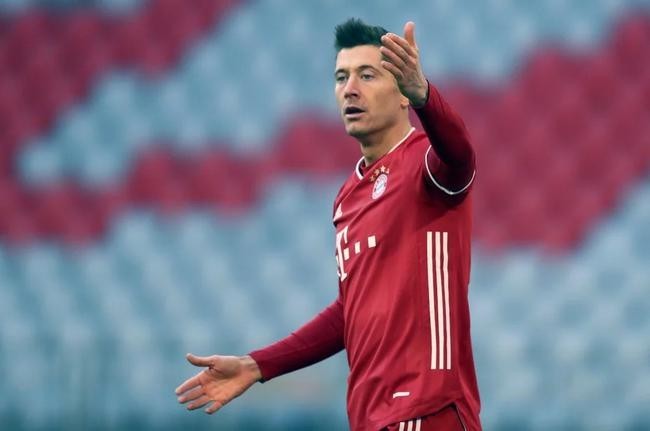  多特蒙德锋线火力全开五球大胜奥格斯堡